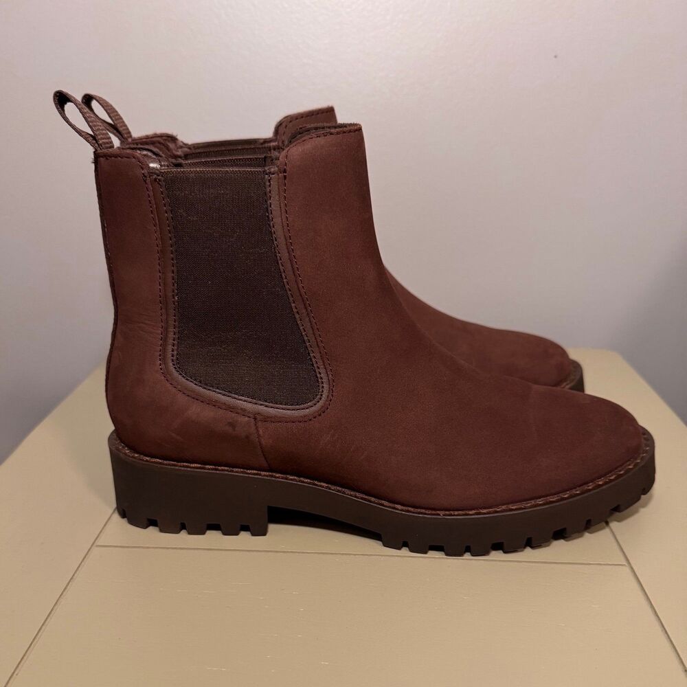 NWOB - Thursday Boot Co. Women's Legend Chelsea Boots - Truffle, Size 7